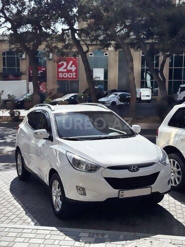 Hyundai ix35 2013, 107,000 km - 2.0 l - Bakı