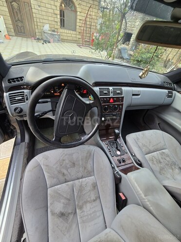Mercedes E 230 1997, 150,000 km - 2.3 l - Mingəçevir