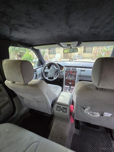 Mercedes E 230 1997, 150,000 km - 2.3 l - Mingəçevir
