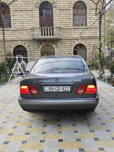 Mercedes E 230 1997, 150,000 km - 2.3 l - Mingəçevir