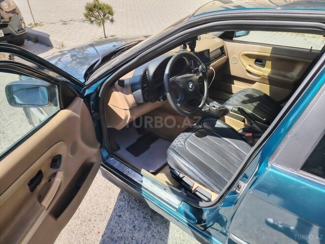 BMW 325 1996, 197,937 km - 2.5 l - Bakı