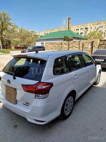 Toyota Corolla Fielder 2018, 177,000 km - 1.5 л - Bakı