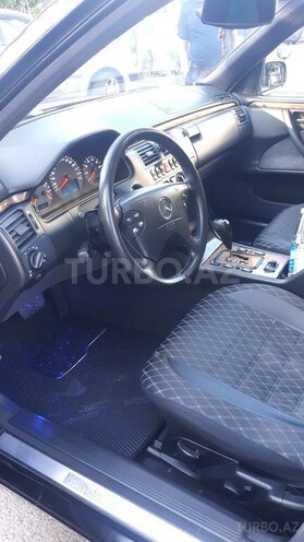 Mercedes E 240 2000, 421,000 km - 2.4 l - Bakı