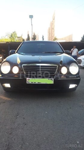 Mercedes E 240 2000, 421,000 km - 2.4 l - Bakı