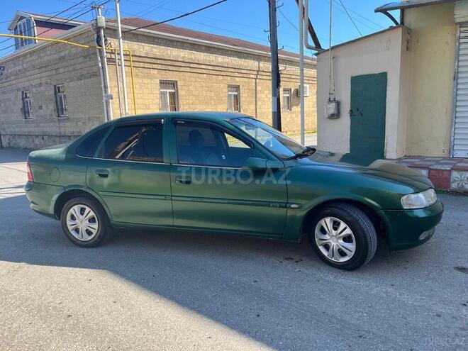 Opel Vectra 1996, 313,000 km - 1.8 l - Bakı