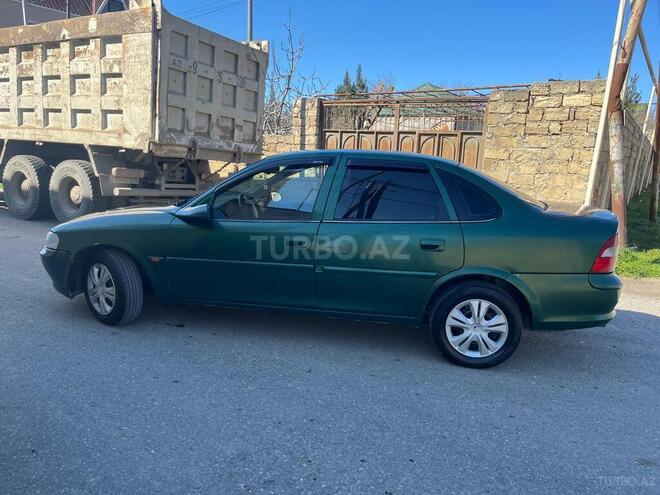 Opel Vectra 1996, 313,000 km - 1.8 l - Bakı