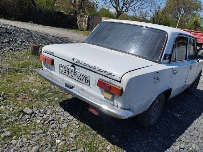 LADA (VAZ) 21011 1974, 95,000 km - 1.5 л - Qax