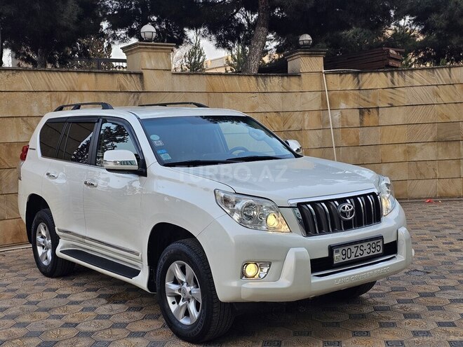 Toyota Land Cruiser Prado 2009, 275,000 km - 2.7 l - Gəncə