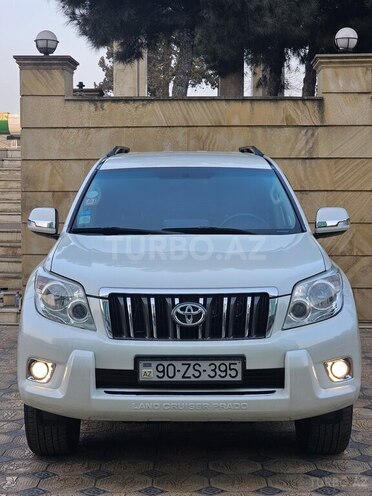 Toyota Land Cruiser Prado 2009, 275,000 km - 2.7 l - Gəncə