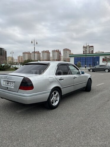 Mercedes C 200 1995, 470,000 km - 2.0 l - Bakı