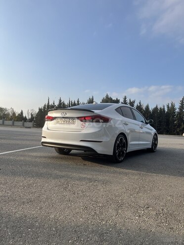 Hyundai Elantra 2017, 94,951 km - 2.0 l - Bakı