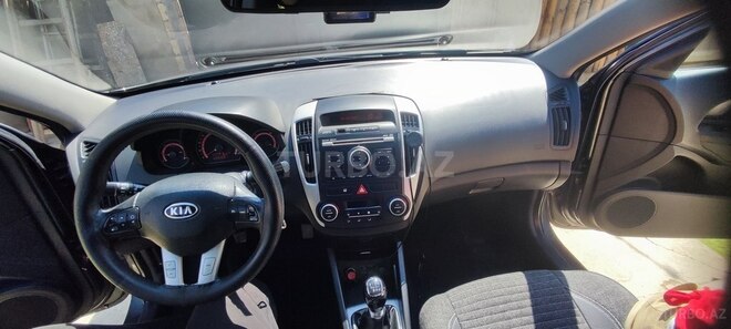 Kia Ceed 2009, 203,000 km - 1.6 л - Bakı