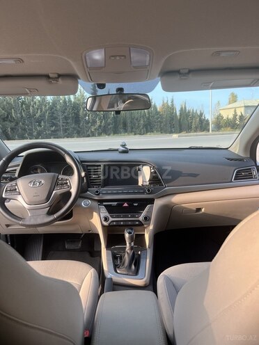 Hyundai Elantra 2017, 94,951 km - 2.0 l - Bakı