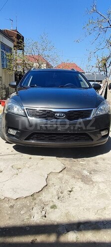 Kia Ceed 2009, 203,000 km - 1.6 л - Bakı
