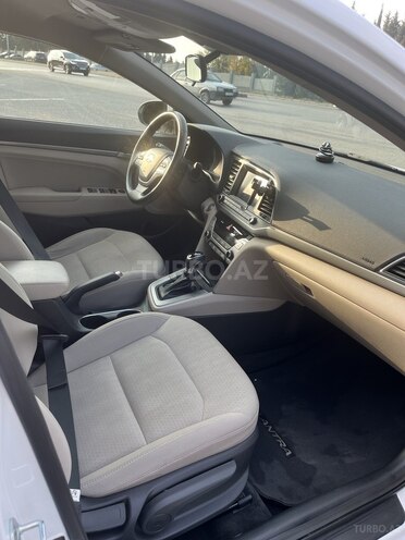 Hyundai Elantra 2017, 94,951 km - 2.0 l - Bakı