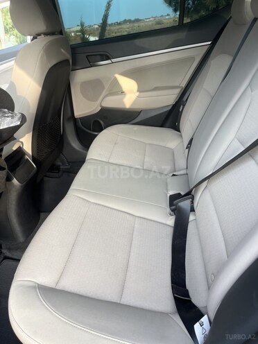 Hyundai Elantra 2017, 94,951 km - 2.0 l - Bakı