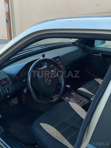 Mercedes C 220 d 2000, 374,000 km - 2.2 l - Bakı
