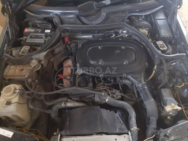 Mercedes E 200 1989, 340,750 km - 2.0 l - Bakı