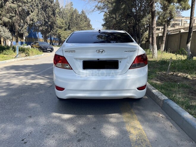 Hyundai Accent 2013, 210,000 km - 1.4 l - Bakı