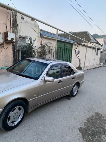 Mercedes C 220 d 2000, 374,000 km - 2.2 l - Bakı