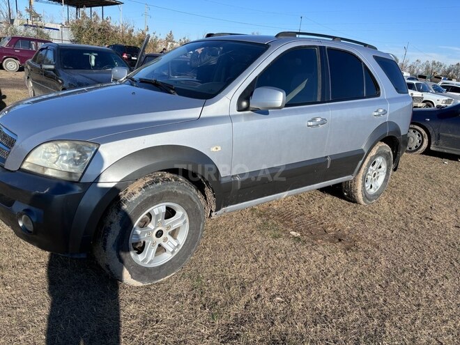 Kia Sorento 2004, 392,000 km - 2.5 l - Ağcabədi