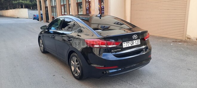 Hyundai Elantra 2018, 126,000 km - 2.0 л - Bakı