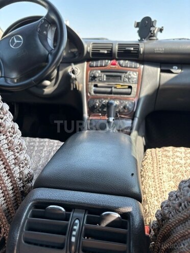 Mercedes C 200 d 2003, 285,000 km - 2.2 l - Bakı