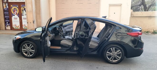 Hyundai Elantra 2018, 126,000 km - 2.0 л - Bakı