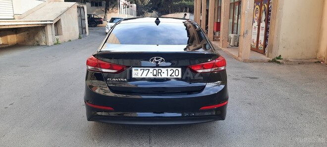 Hyundai Elantra 2018, 126,000 km - 2.0 л - Bakı