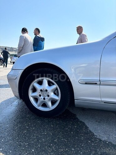 Mercedes C 200 d 2003, 285,000 km - 2.2 l - Bakı