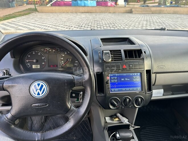 Volkswagen Polo 2003, 255,000 km - 1.4 l - Bakı