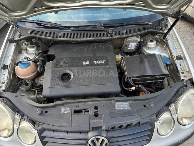 Volkswagen Polo 2003, 255,000 km - 1.4 l - Bakı