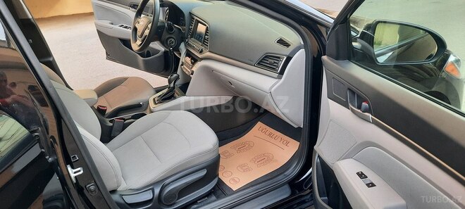 Hyundai Elantra 2018, 126,000 km - 2.0 л - Bakı
