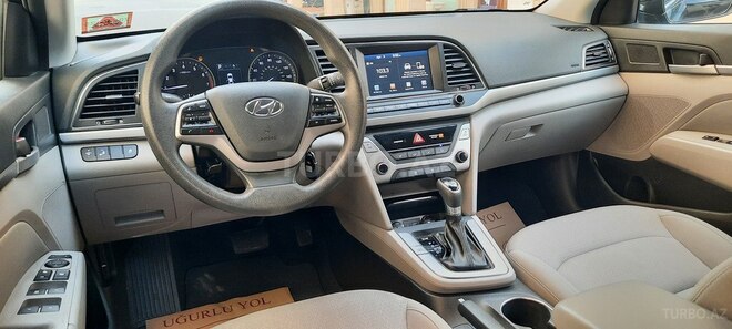 Hyundai Elantra 2018, 126,000 km - 2.0 л - Bakı