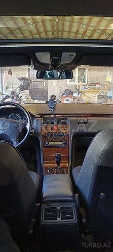 Mercedes E 270 2001, 523,719 km - 2.7 l - Bakı