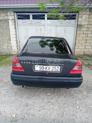 Mercedes C 220 1994, 470,000 km - 2.2 l - Ucar