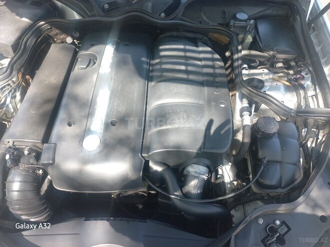 Mercedes E 220 d 2004, 409,000 km - 2.2 l - Mingəçevir