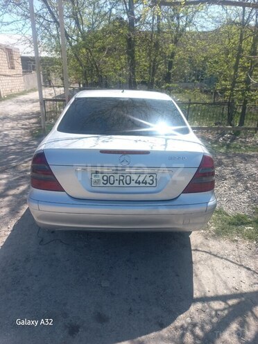 Mercedes E 220 d 2004, 409,000 km - 2.2 l - Mingəçevir