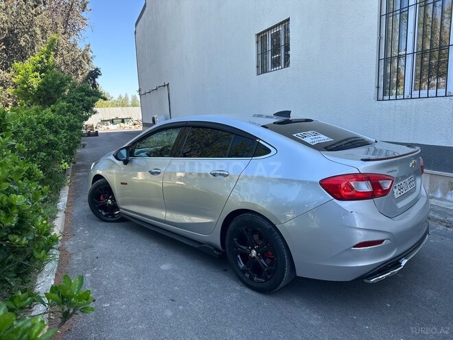 Chevrolet Cruze 2016, 270,400 km - 1.4 l - Ucar