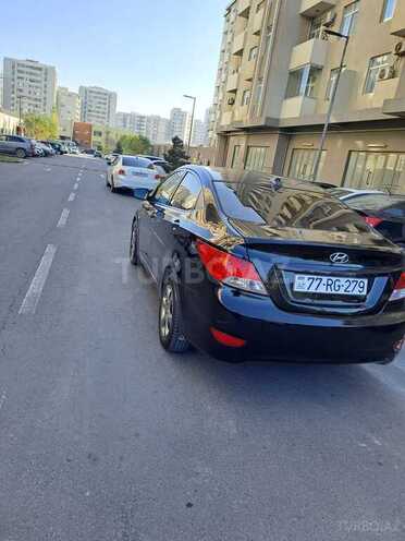 Hyundai Accent 2013, 175,057 km - 1.6 l - Bakı