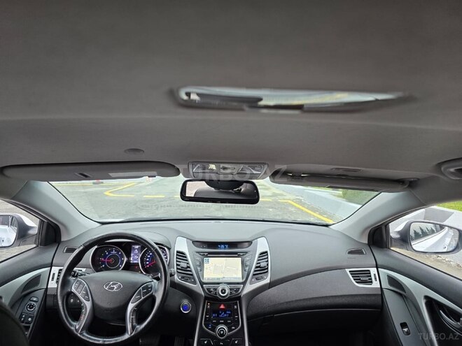 Hyundai Avante 2015, 180,000 km - 1.6 l - Bakı