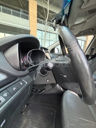Hyundai Avante 2015, 180,000 km - 1.6 l - Bakı