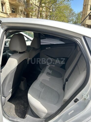 Hyundai Accent 2015, 196,000 km - 1.6 l - Gəncə