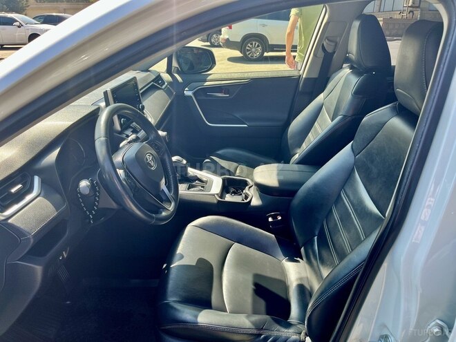 Toyota RAV4 2019, 142,000 km - 2.0 л - Bakı