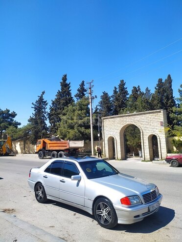 Mercedes C 230 1999, 200,000 km - 2.3 л - Xaçmaz