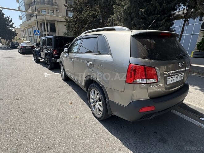 Kia Sorento 2010, 284,000 km - 2.0 l - Bakı