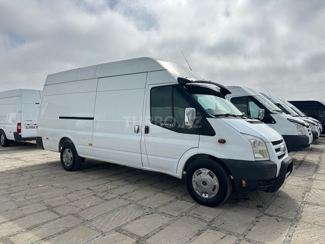 Ford Transit 2009, 242,000 km - 2.4 л - Bakı