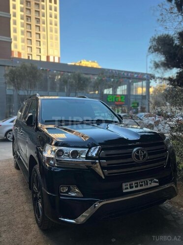 Toyota Land Cruiser 2018, 92,000 km - 4.0 l - Bakı