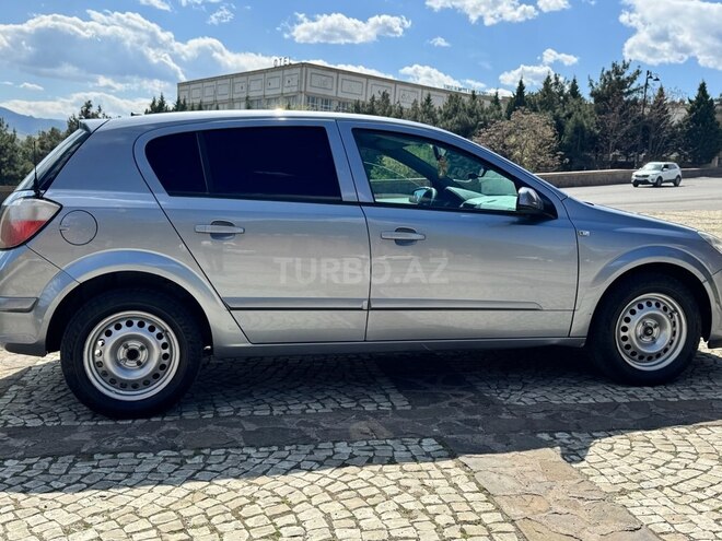 Opel Astra 2006, 330,000 km - 1.4 l - Tovuz