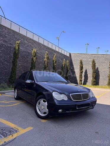 Mercedes C 180 2001, 322,280 km - 2.0 l - Bakı